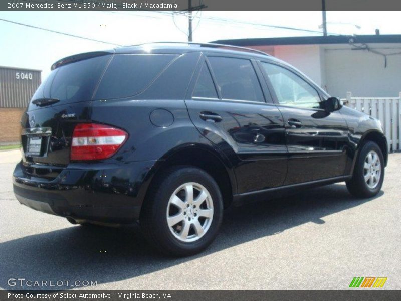 Black / Macadamia 2007 Mercedes-Benz ML 350 4Matic