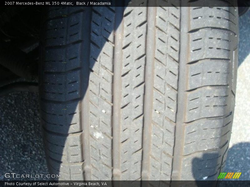 Black / Macadamia 2007 Mercedes-Benz ML 350 4Matic