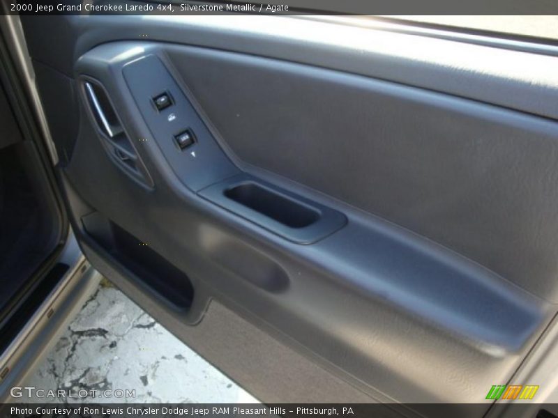 Silverstone Metallic / Agate 2000 Jeep Grand Cherokee Laredo 4x4
