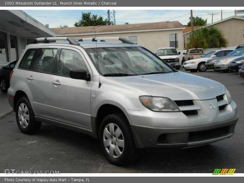 Munich Silver Metallic / Charcoal 2003 Mitsubishi Outlander LS