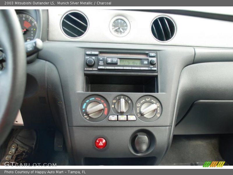 Munich Silver Metallic / Charcoal 2003 Mitsubishi Outlander LS