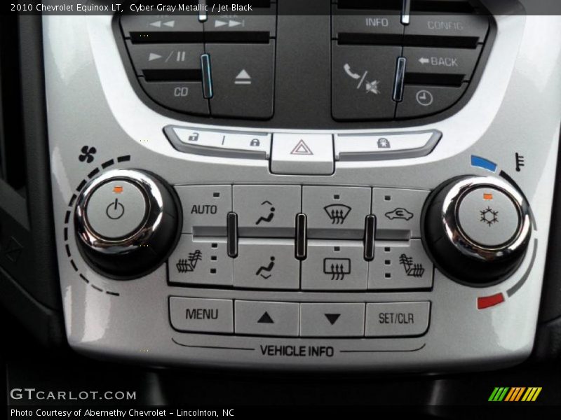 Cyber Gray Metallic / Jet Black 2010 Chevrolet Equinox LT