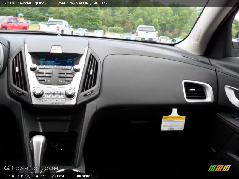 Cyber Gray Metallic / Jet Black 2010 Chevrolet Equinox LT