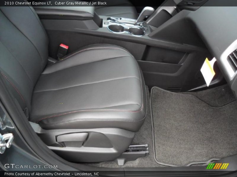 Cyber Gray Metallic / Jet Black 2010 Chevrolet Equinox LT