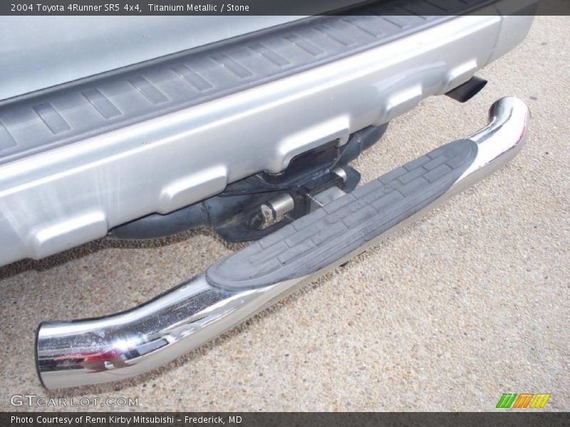 Titanium Metallic / Stone 2004 Toyota 4Runner SR5 4x4