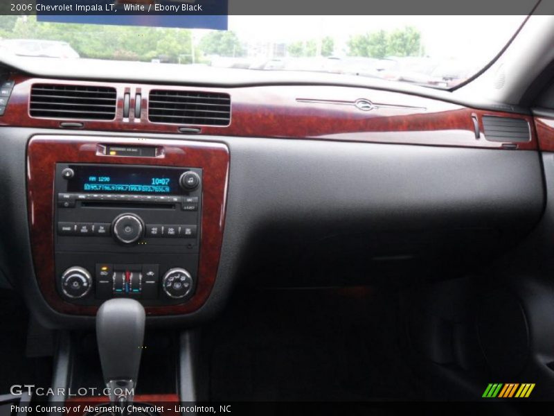 White / Ebony Black 2006 Chevrolet Impala LT