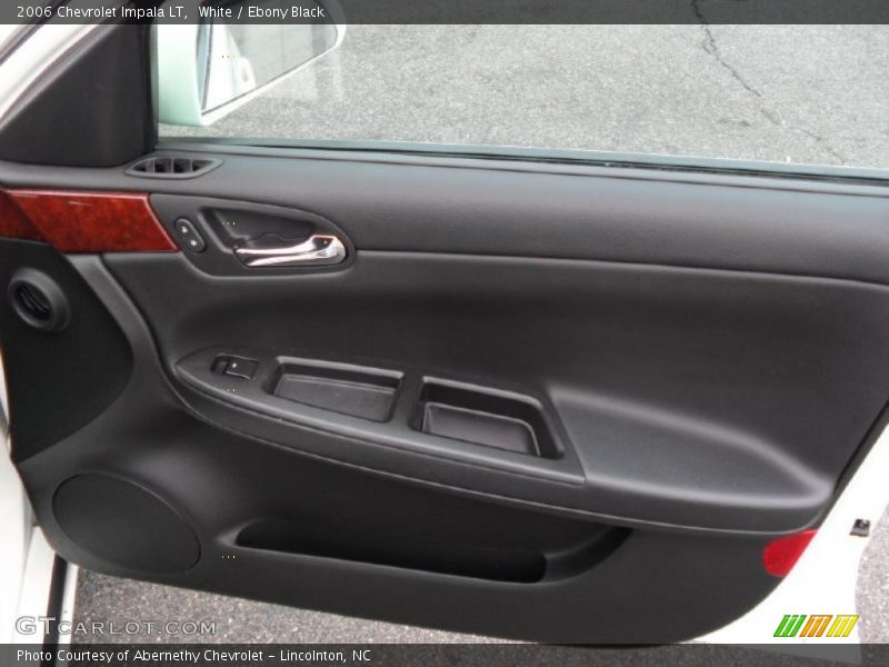 White / Ebony Black 2006 Chevrolet Impala LT
