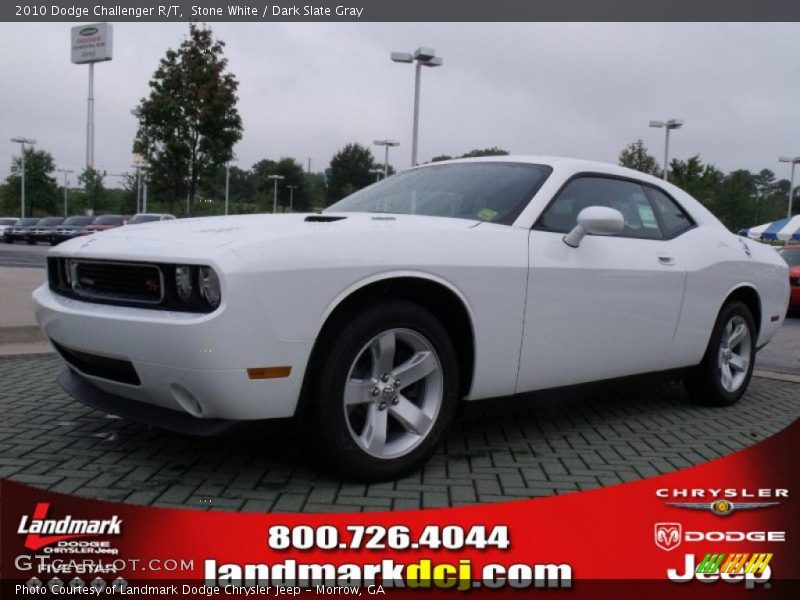 Stone White / Dark Slate Gray 2010 Dodge Challenger R/T