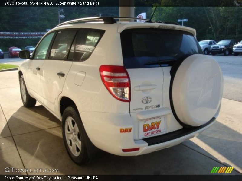Super White / Sand Beige 2010 Toyota RAV4 I4 4WD