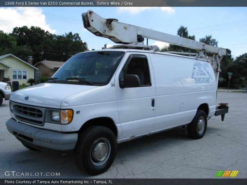 Oxford White / Grey 1998 Ford E Series Van E350 Commercial Bucket