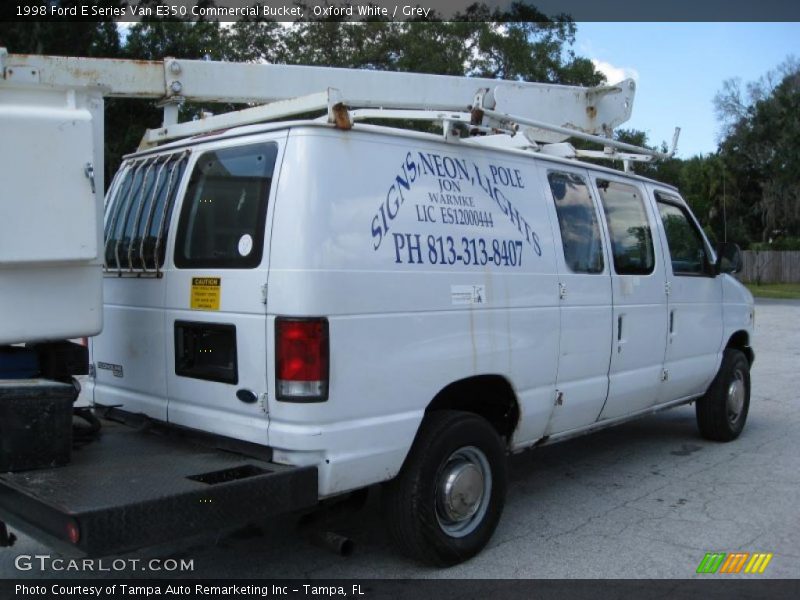 Oxford White / Grey 1998 Ford E Series Van E350 Commercial Bucket