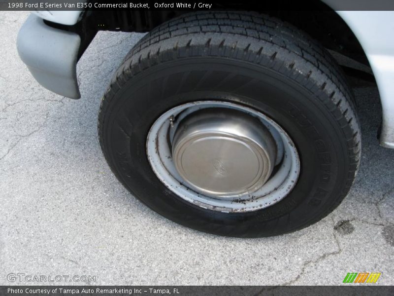 Oxford White / Grey 1998 Ford E Series Van E350 Commercial Bucket