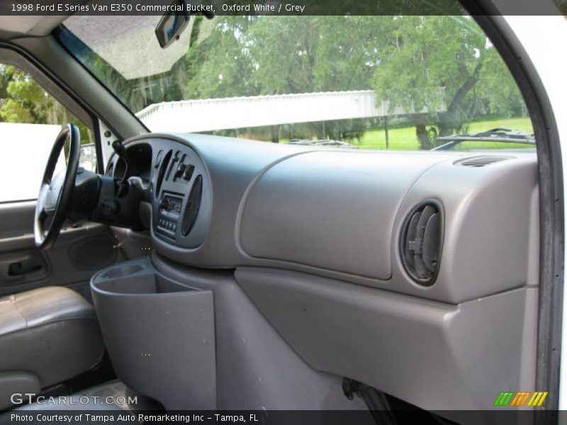 Oxford White / Grey 1998 Ford E Series Van E350 Commercial Bucket