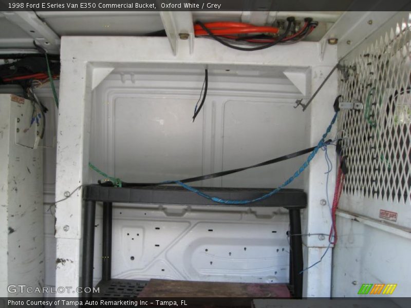Oxford White / Grey 1998 Ford E Series Van E350 Commercial Bucket