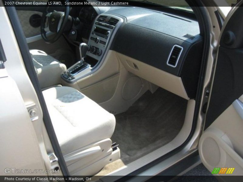 Sandstone Metallic / Light Cashmere 2007 Chevrolet Equinox LS AWD