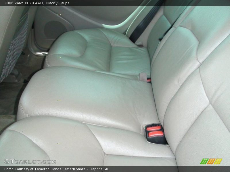 Black / Taupe 2006 Volvo XC70 AWD