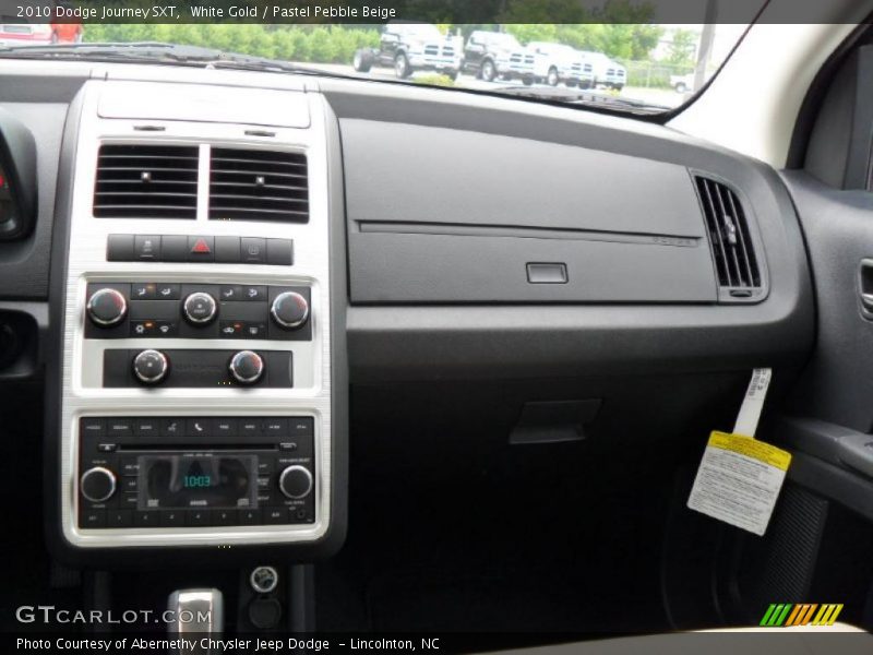 White Gold / Pastel Pebble Beige 2010 Dodge Journey SXT