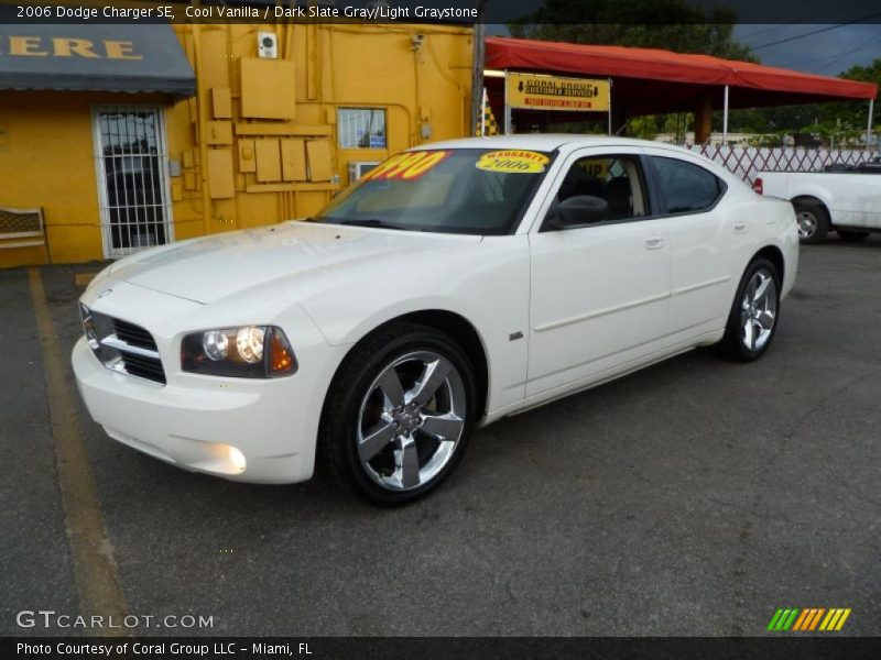 Cool Vanilla / Dark Slate Gray/Light Graystone 2006 Dodge Charger SE