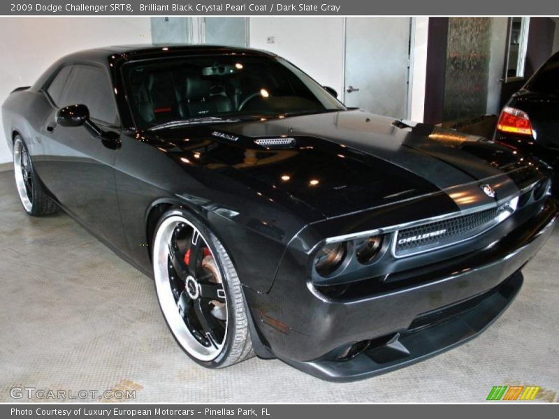 Brilliant Black Crystal Pearl Coat / Dark Slate Gray 2009 Dodge Challenger SRT8