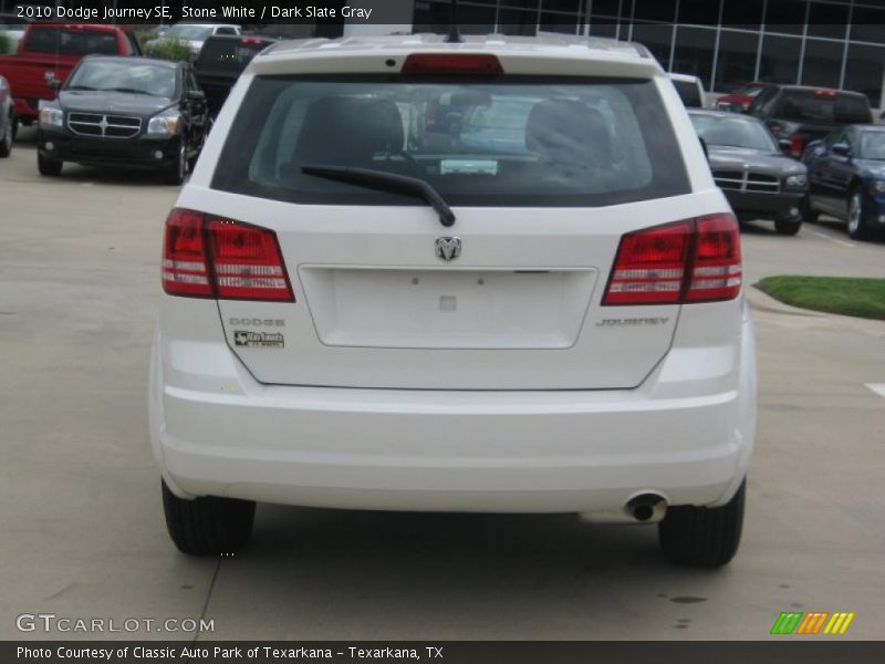Stone White / Dark Slate Gray 2010 Dodge Journey SE