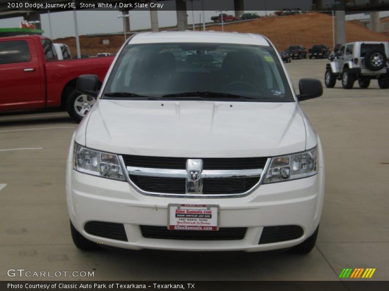 Stone White / Dark Slate Gray 2010 Dodge Journey SE
