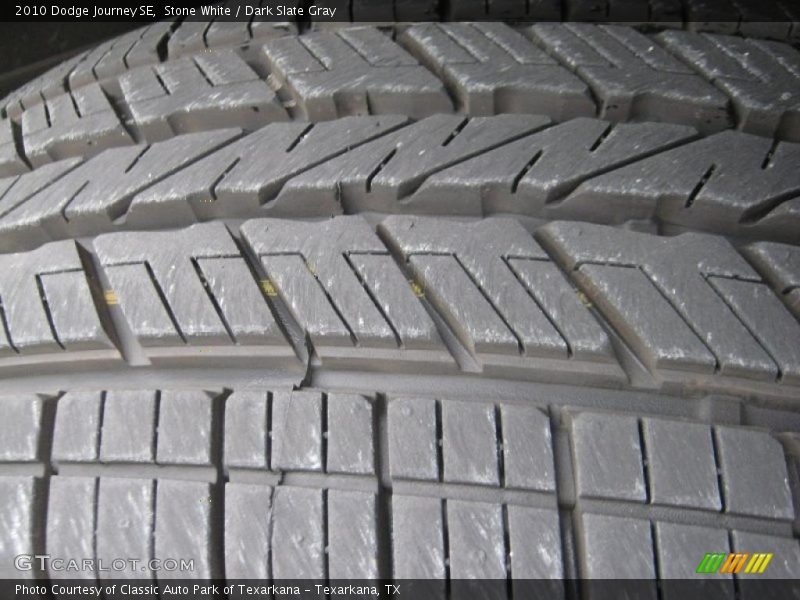 Stone White / Dark Slate Gray 2010 Dodge Journey SE