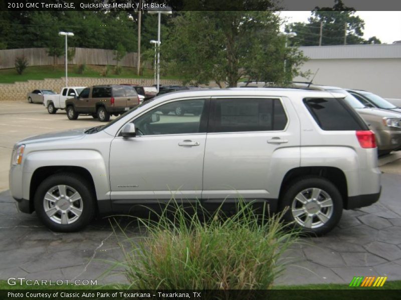 Quicksilver Metallic / Jet Black 2010 GMC Terrain SLE