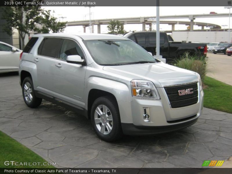 Quicksilver Metallic / Jet Black 2010 GMC Terrain SLE