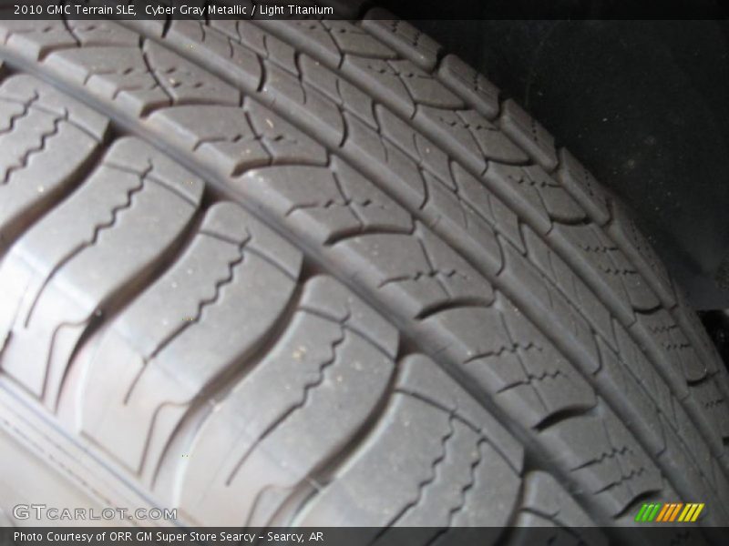 Cyber Gray Metallic / Light Titanium 2010 GMC Terrain SLE