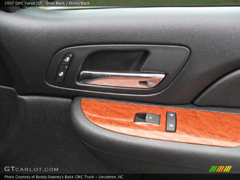 Onyx Black / Ebony Black 2007 GMC Yukon SLT