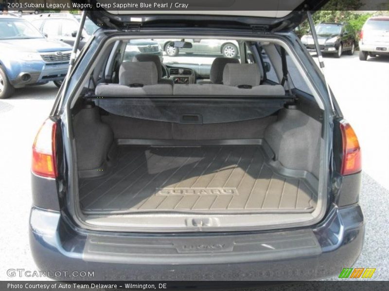 Deep Sapphire Blue Pearl / Gray 2001 Subaru Legacy L Wagon