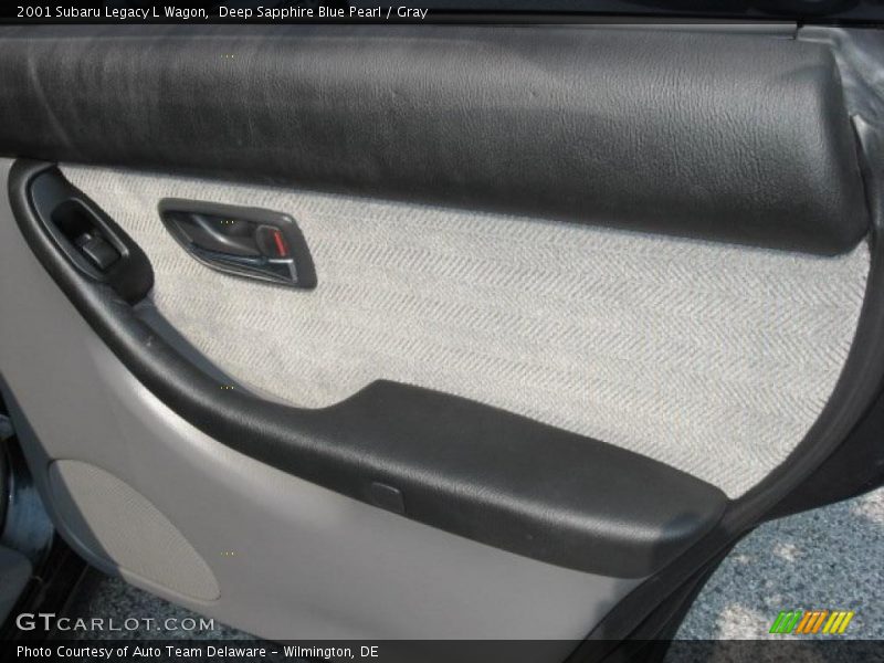 Deep Sapphire Blue Pearl / Gray 2001 Subaru Legacy L Wagon