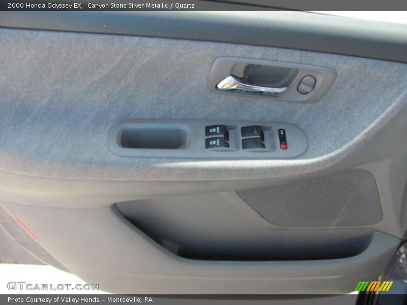 Canyon Stone Silver Metallic / Quartz 2000 Honda Odyssey EX