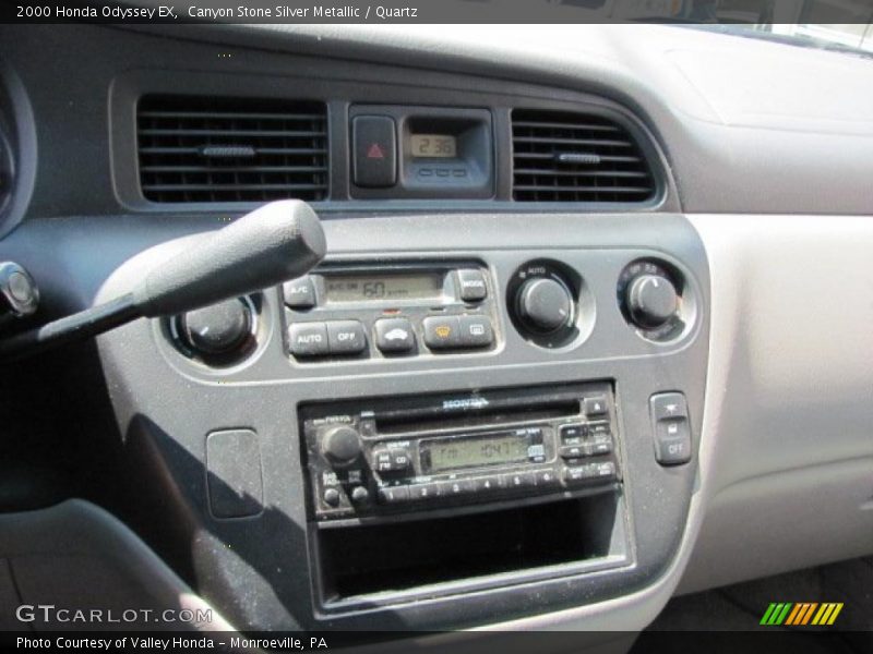 Canyon Stone Silver Metallic / Quartz 2000 Honda Odyssey EX