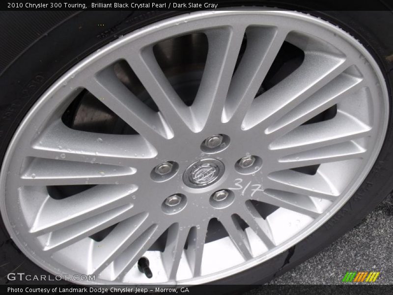 Brilliant Black Crystal Pearl / Dark Slate Gray 2010 Chrysler 300 Touring