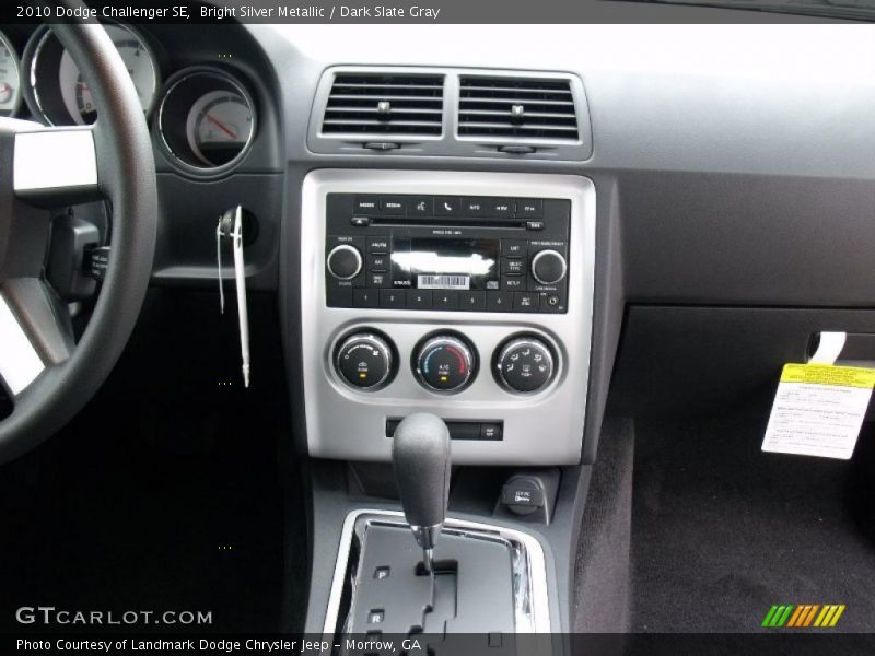 Bright Silver Metallic / Dark Slate Gray 2010 Dodge Challenger SE
