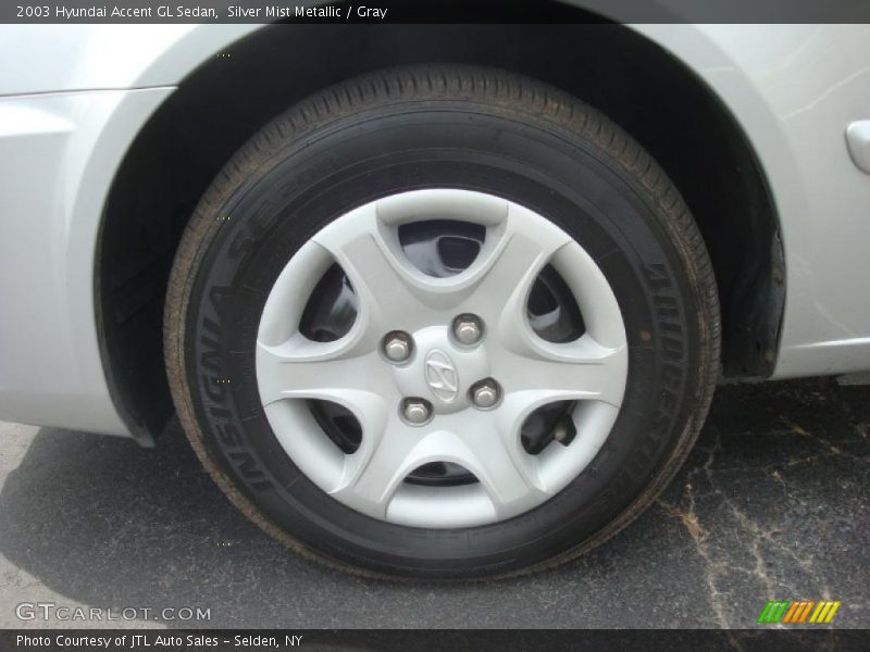 Silver Mist Metallic / Gray 2003 Hyundai Accent GL Sedan