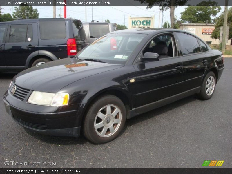 Black Magic Pearl / Black 1999 Volkswagen Passat GLS Sedan