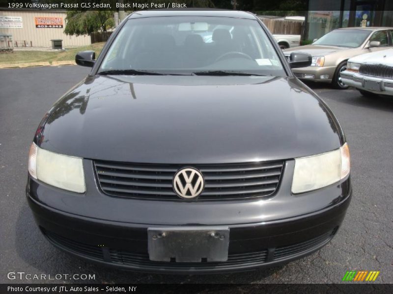 Black Magic Pearl / Black 1999 Volkswagen Passat GLS Sedan