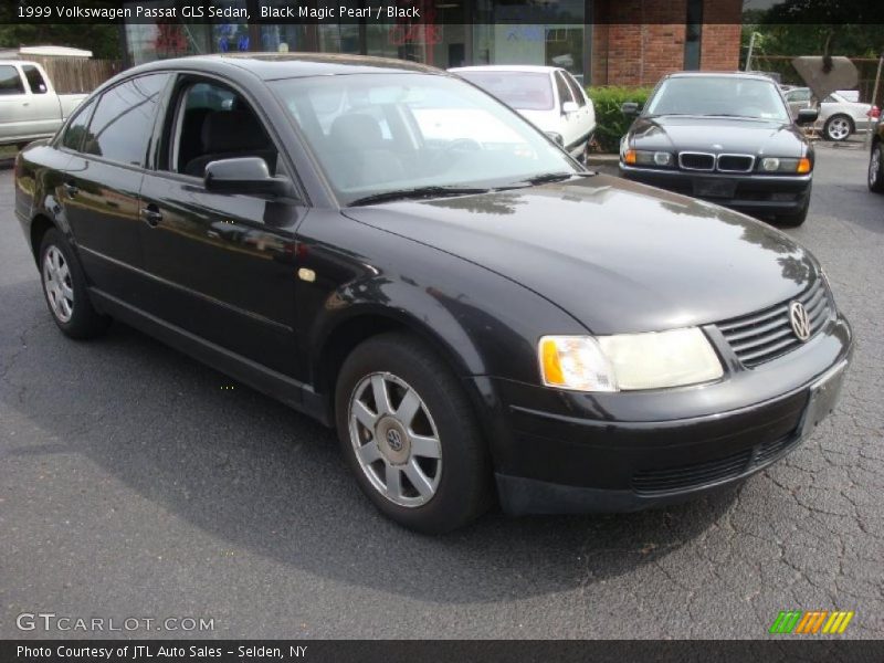 Black Magic Pearl / Black 1999 Volkswagen Passat GLS Sedan