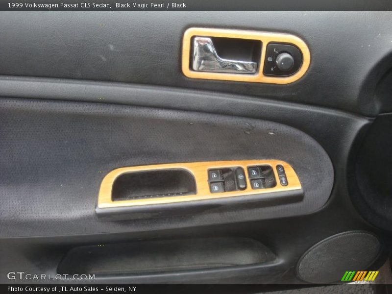 Black Magic Pearl / Black 1999 Volkswagen Passat GLS Sedan