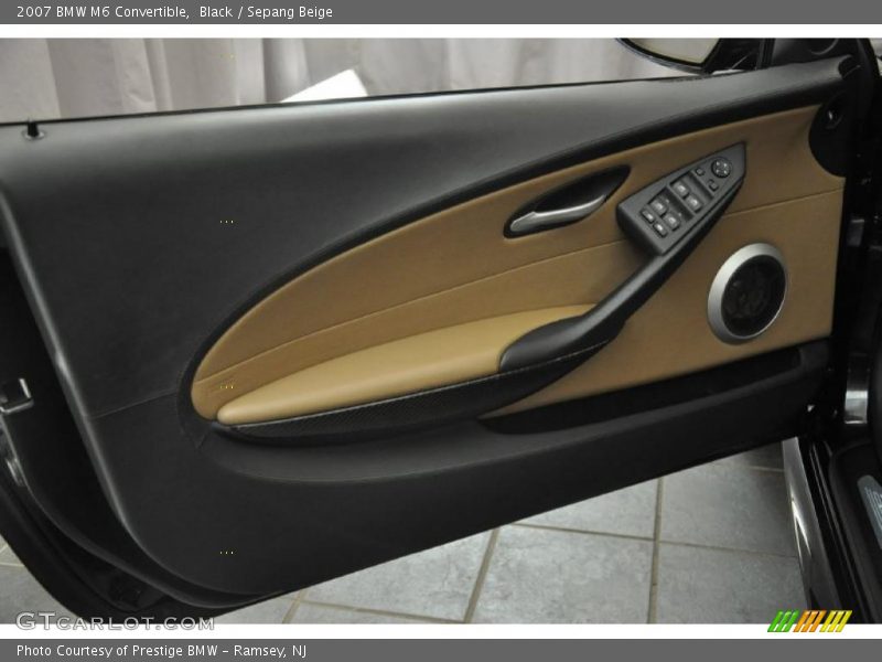 Black / Sepang Beige 2007 BMW M6 Convertible