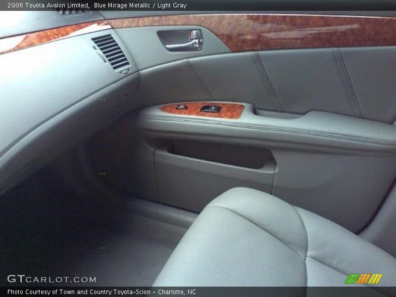 Blue Mirage Metallic / Light Gray 2006 Toyota Avalon Limited