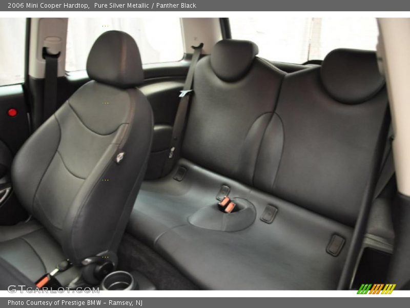 Pure Silver Metallic / Panther Black 2006 Mini Cooper Hardtop