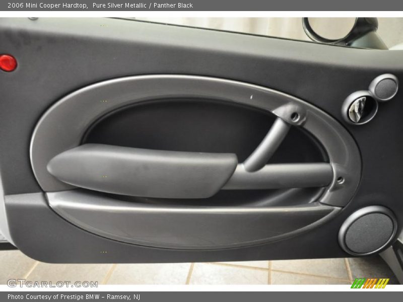 Pure Silver Metallic / Panther Black 2006 Mini Cooper Hardtop