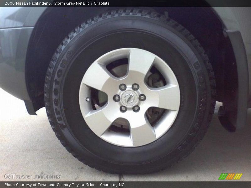 Storm Grey Metallic / Graphite 2006 Nissan Pathfinder S