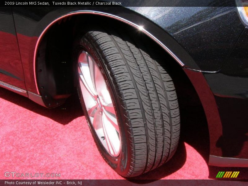 Tuxedo Black Metallic / Charcoal Black 2009 Lincoln MKS Sedan