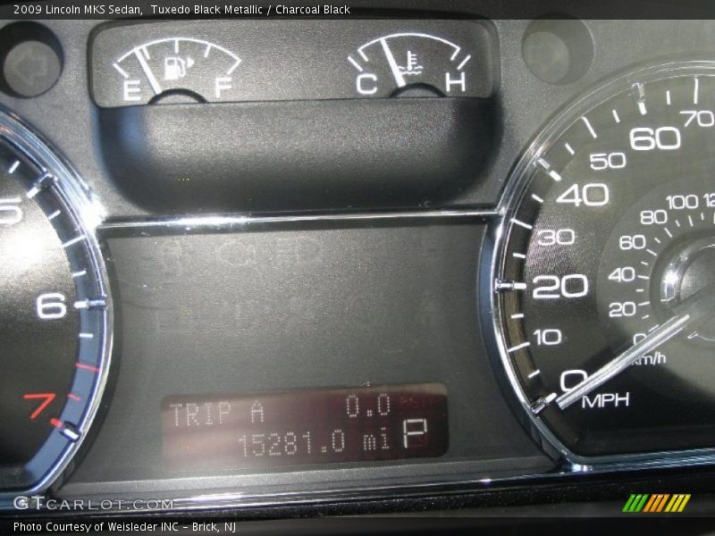 Tuxedo Black Metallic / Charcoal Black 2009 Lincoln MKS Sedan