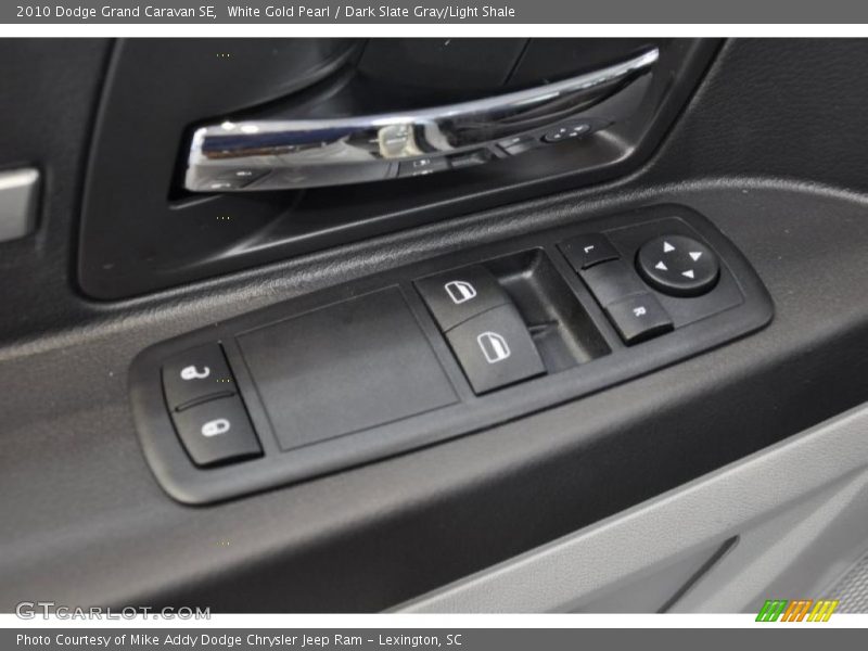 White Gold Pearl / Dark Slate Gray/Light Shale 2010 Dodge Grand Caravan SE