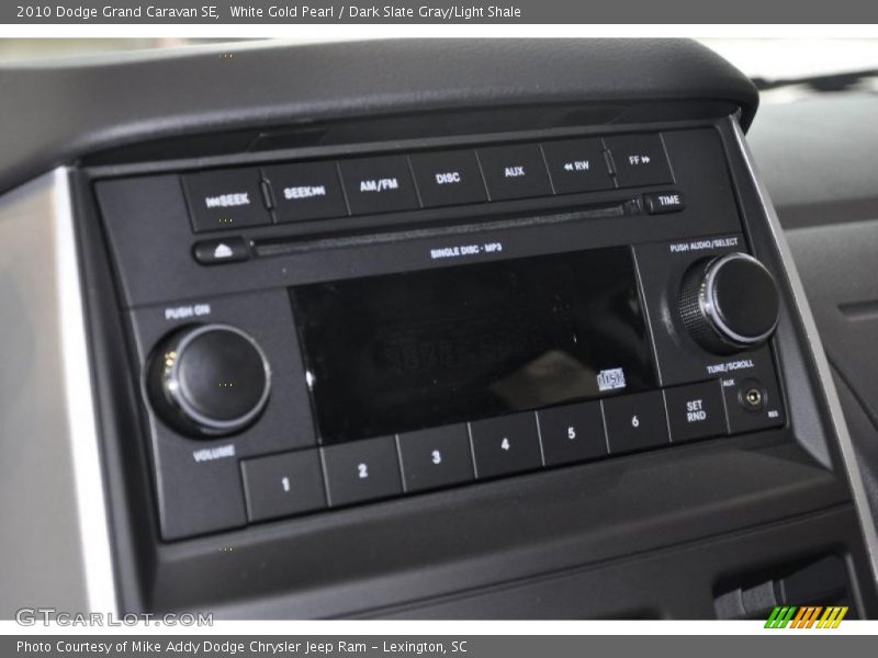 White Gold Pearl / Dark Slate Gray/Light Shale 2010 Dodge Grand Caravan SE